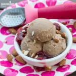 Inghetata de ciocolata si migdale / Chocolate almond ice cream